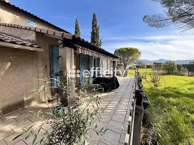 Maison vente à Cuges-les-pins, La Roque