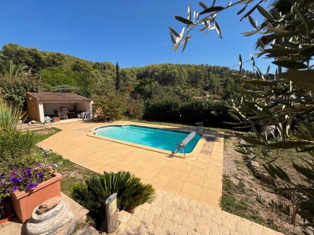 Villa vente à Cuges-les-Pins, Bouches-du-Rhône