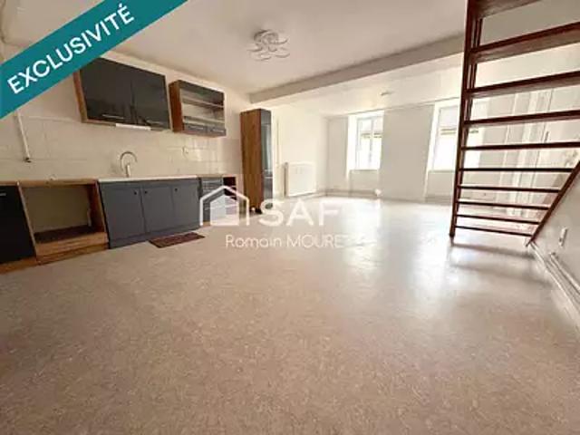 Appartement vente à Louhans-Châteaurenaud, Cuiseaux