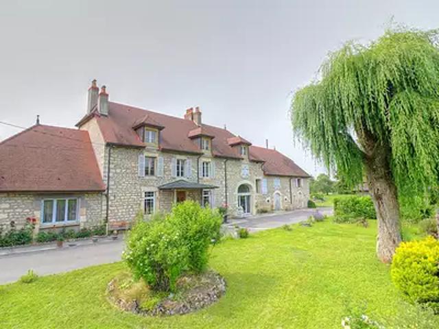 Maison vente à Lons-le-Saunier, Cuisia