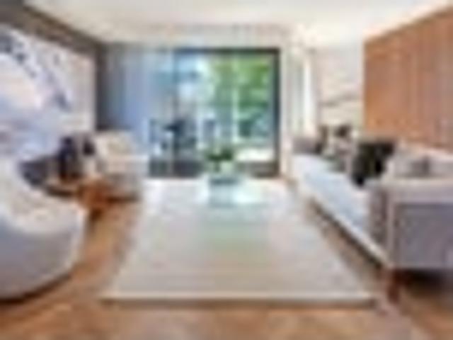 House for sale in Balmoral