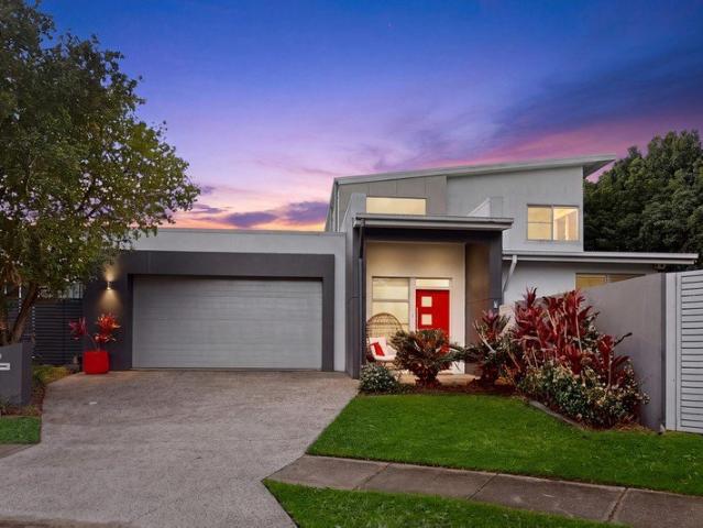 House for sale in Fernbrook, Queensland