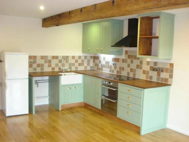 Apartment for rent in Newton St Cyres, Devon