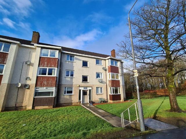 Apartment for rent in West Mains, Barassie