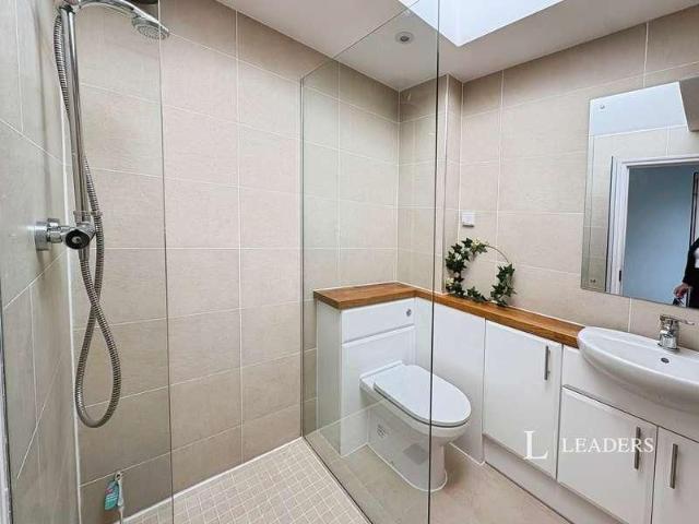 Apartment for rent in Felpham, Arun