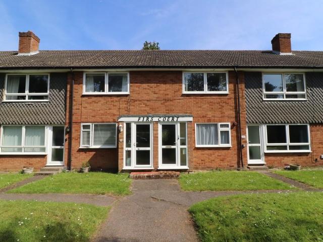 Apartment for rent in Nevill Park, Sandown Park