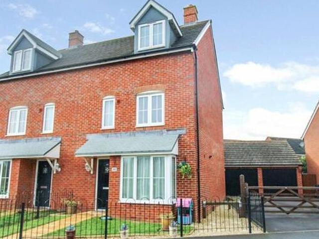House for sale in Swindon