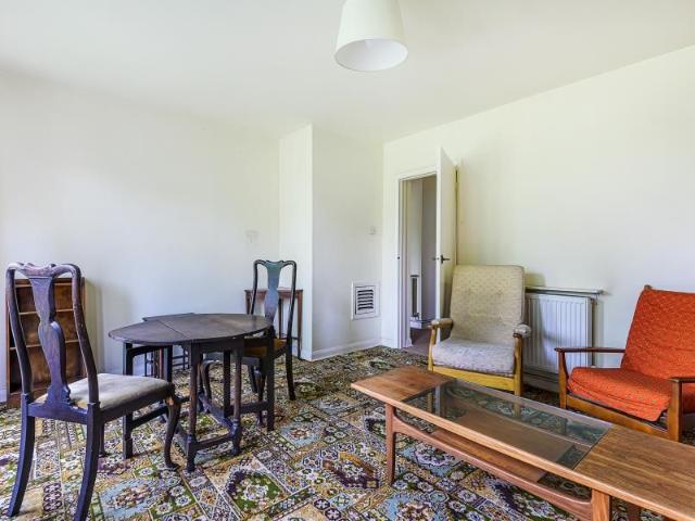 Apartment for rent in Charlotteville, Westborough