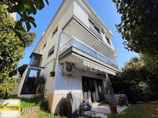 Gaziemir, İzmir içerisinde satılık Villa