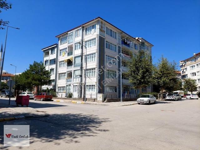 Cumhuriyet, Turhal içerisinde satılık mülk
