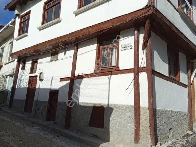 Emet, Kütahya içerisinde satılık Villa