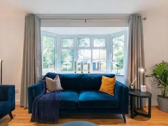 Apartment for rent in Worplesdon, Westborough