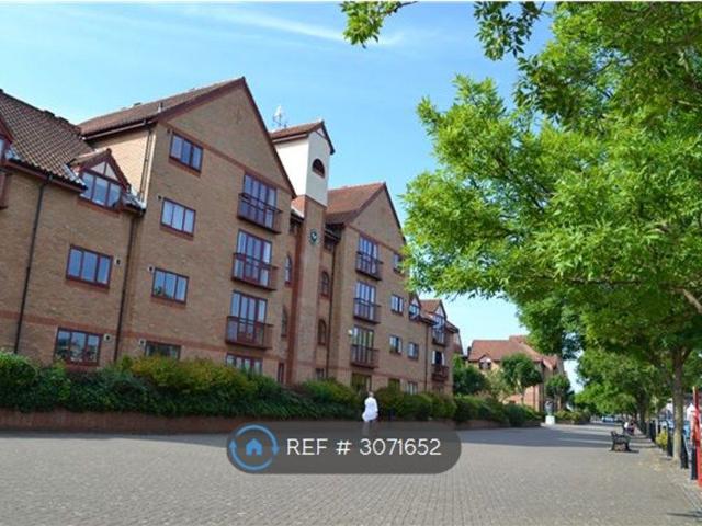 Apartment for rent in Baltic Wharf, Bristol