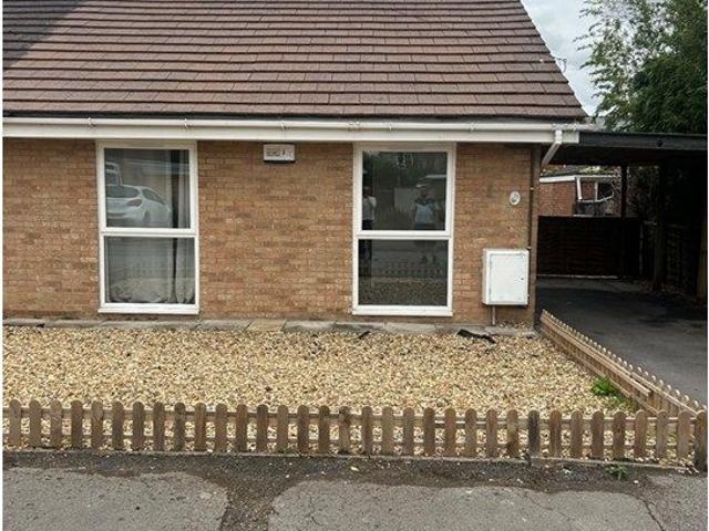 House for rent in Rowanfield, Golden Valley