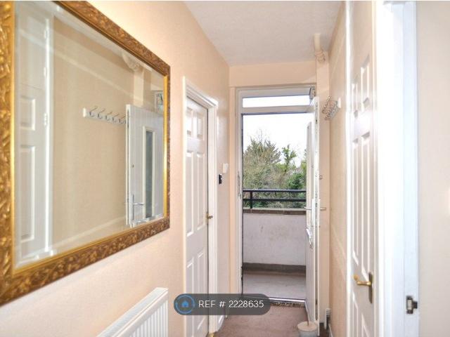 House for rent in Norbiton, Greater London
