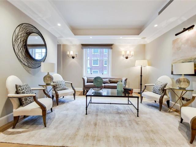 Apartment for rent in Marylebone, Greater London