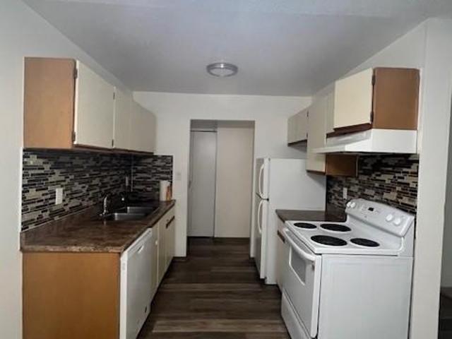 Apartment for rent in Johnston Heights, Surrey