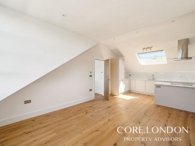 Apartment for rent in London Borough of Ealing, Greater London