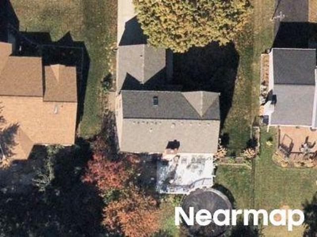 House for sale in Algonquin