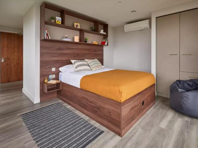 Apartment for rent in The Polygon, City Of Southampton