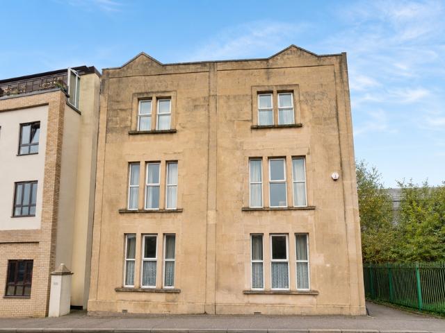Room for rent in Spike Island, Feckenham