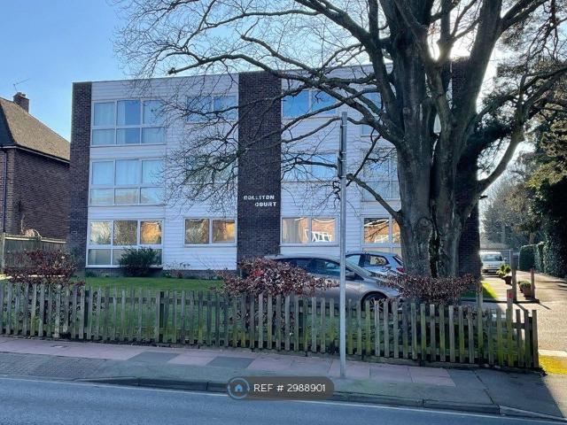 Apartment for rent in Shortlands, Greater London