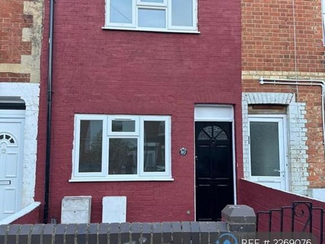 House for rent in Newtown, Reading