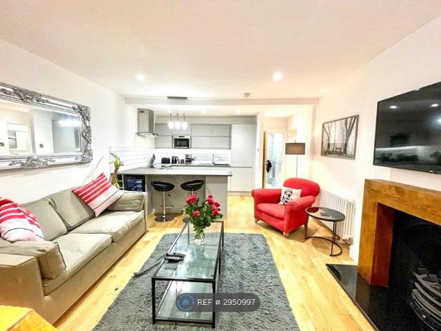 Apartment for rent in Silvermills, New Town