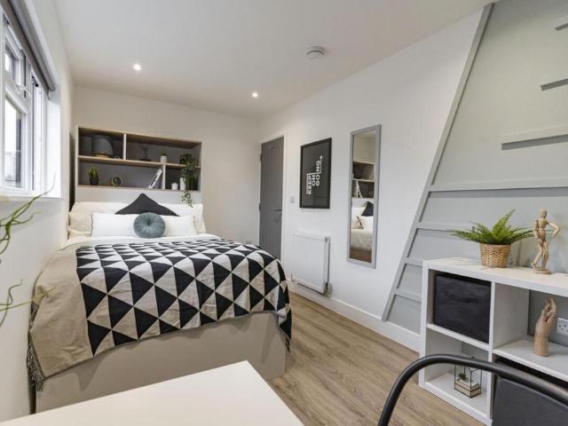 House for rent in Portsea, City Of Portsmouth