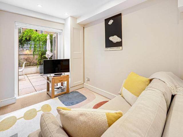 House for rent in Pimlico, Greater London