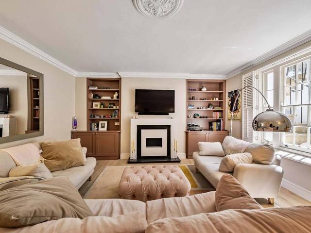 Apartment for rent in Pimlico, Greater London