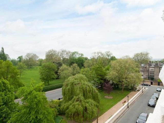 Apartment for rent in Chalk Farm, Greater London
