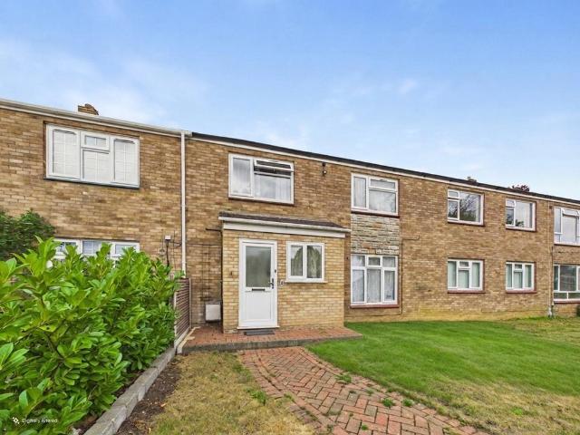 House for rent in Pouchen End, Hertfordshire