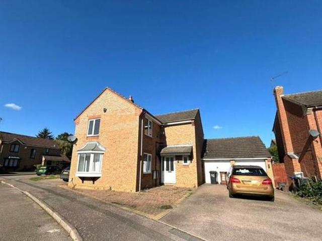 House for sale in Northampton, Northamptonshire