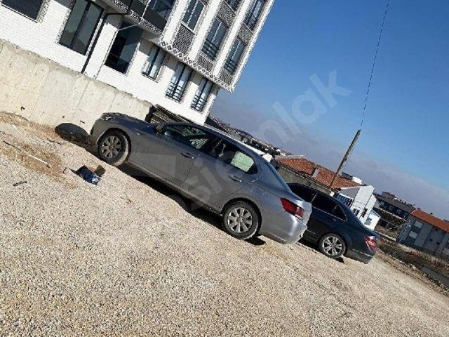 Cihanbeyli içerisinde satılık mülk