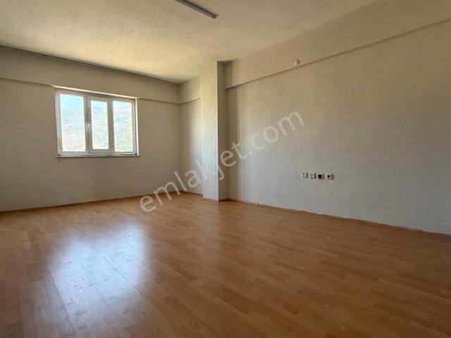 Manisa içerisinde kiralık mülk