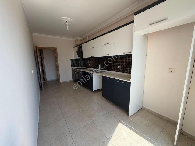 İzmir içerisinde satılık mülk