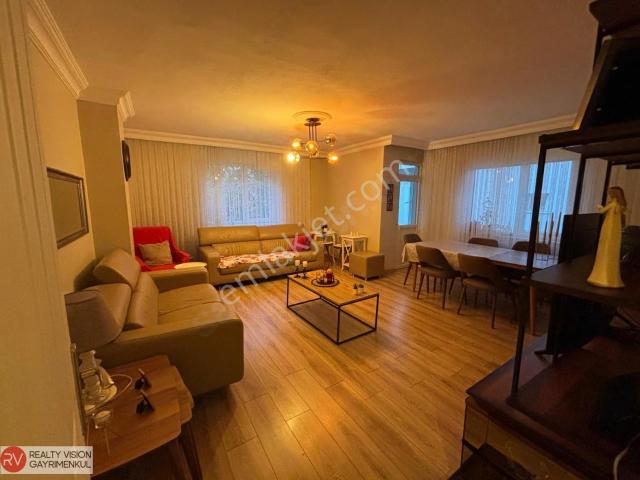 Üsküdar, İstanbul içerisinde satılık mülk