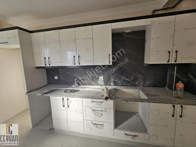 Akhisar, Manisa içerisinde kiralık mülk