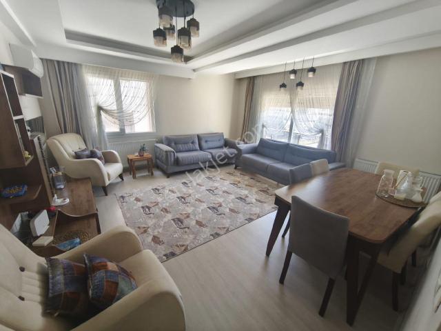 Karşiyaka, İzmir içerisinde satılık mülk