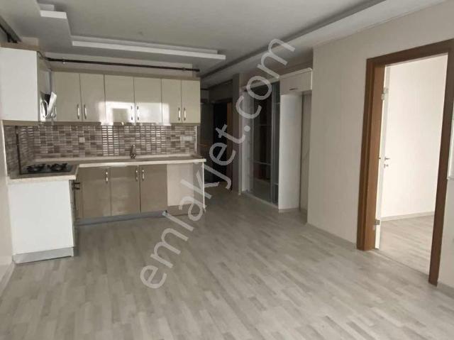 Cumhuriyet Mahallesi, Efeler içerisinde kiralık mülk