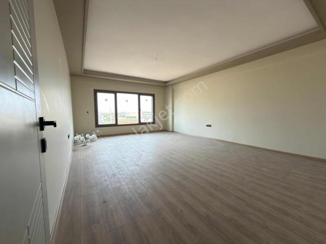 Uşak Merkez, Uşak içerisinde satılık mülk