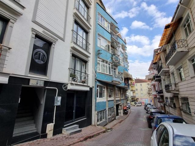 İzmit, Kocaeli içerisinde kiralık mülk