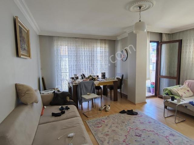 Üsküdar, İstanbul içerisinde kiralık mülk