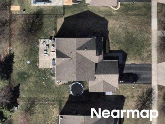 House for sale in Mchenry, Illinois
