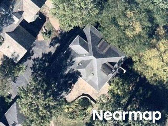 House for sale in Kenilworth, Illinois