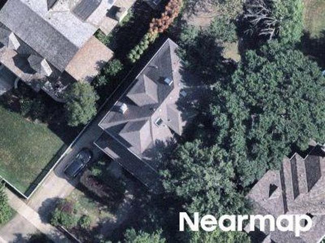 House for sale in Wilmette, Illinois