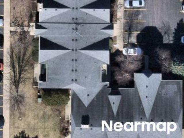 Condo for sale in Mchenry, Illinois
