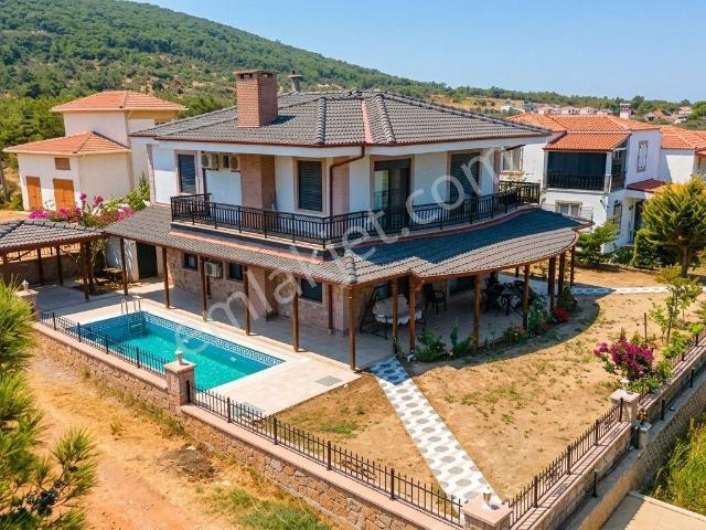 Ayvalik, Balikesir içerisinde satılık Villa