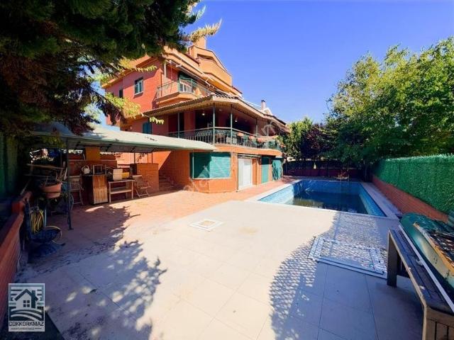 Mithatpaşa Mahallesi, Ayvalık içerisinde kiralık Villa
